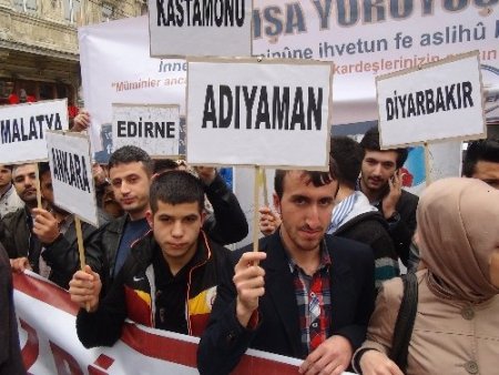 Beyoğlu'nda 'çözüm' yürüyüşü