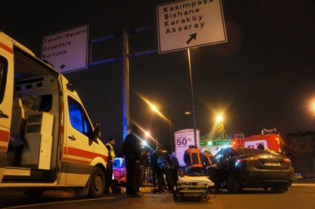 Beyoğlu'nda kaza: 2 yaralı