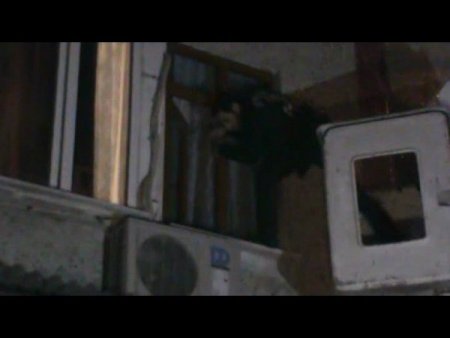 Beyoğlu'ndaki uyuşturucu operasyonu polis kamerasında