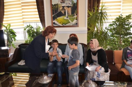 Beypazarılılar Vakfı'ndan öğrencilere kırtasiye yardımı