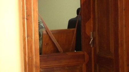 Biber gazından kaçan eylemciler camiye sığındı