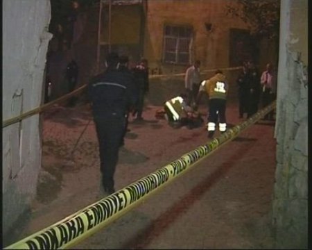 Bıçaklanan Hurdacı, Evine Ulaşamadan Sokakta Can Verdi