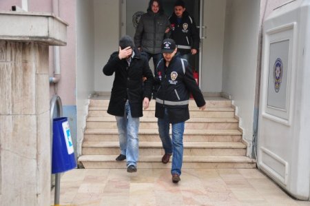 Bıçaklanma korkusuyla kaçarken kalp krizi geçirerek öldü