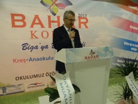 Biga Bahar Koleji'nden tanıtım yemeği