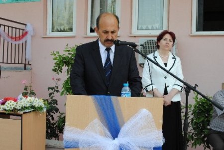 Biga Halk Eğitim Merkezi yıl sonu sergisini açtı