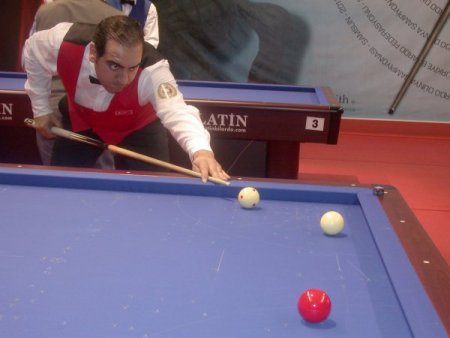 Bilardo şampiyonasında 14 Eylül skorları belli oldu