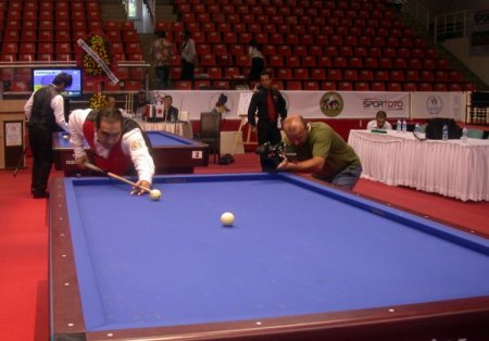 Bilardo Şampiyonası'nın ilk gün sonuçları belli oldu