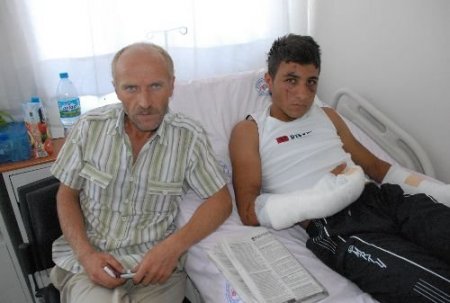 Bilekleri Kesilerek Mezara Atılan Lise Öğrencisi: Can Korkusuyla Mezarın İçinde Namaz Kıldım