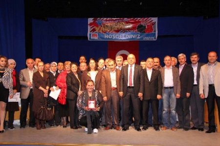 'Bilgiliyim Ben de Varım' diyenler yarıştı