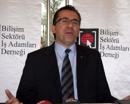 Bilişim Vadisi'ni İzmit’e kaptıran Bursa, Yazılım Vadisi kuruyor