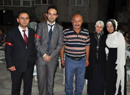 Bir Apartmanda 3 Düğün Birden Yapılıyor