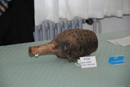 Bir asırlık ağızdan üflemeli duman aleti arıcılığa ışık tutuyor