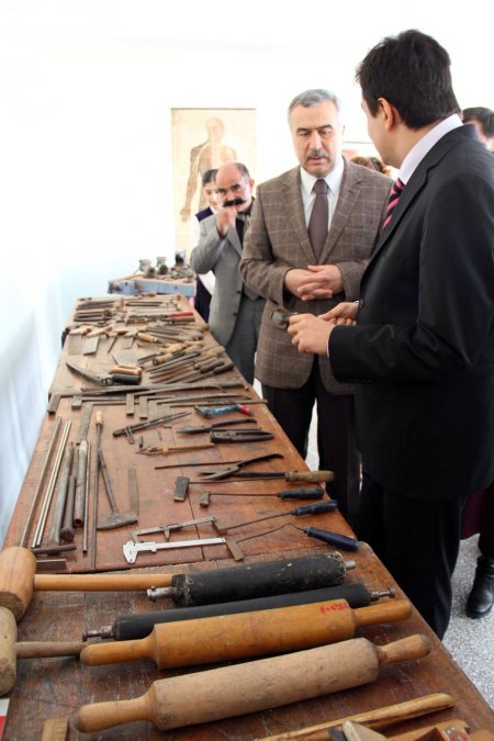 Bir asırlık eğitim gereçleri, 'Nostaljik Eğitim Müzesi'nde