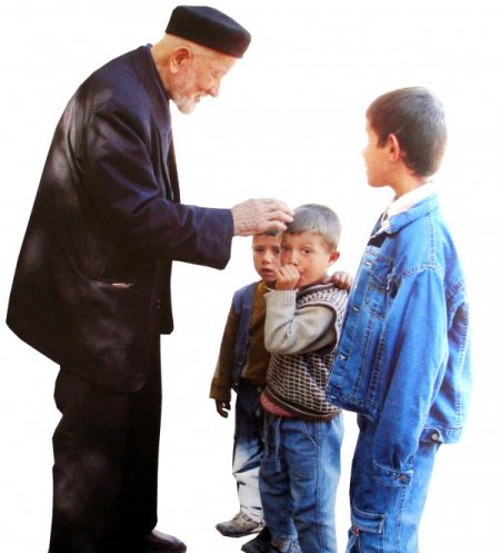 Bir asırlık iyilik meleği, sevenlerinin duasıyla uğurlandı