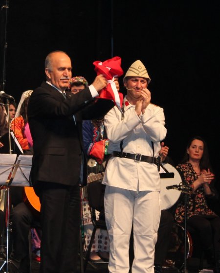 ‘Bir Destandır Çanakkale’ye büyük ilgi