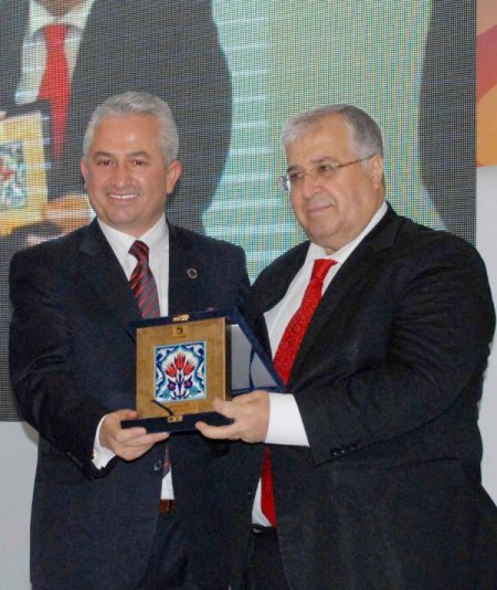 'Bir doktorumuzun 10 hastayı aynı anda muayene ettiği günler geride kaldı'