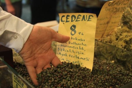 Bir Fincan Çedene Kahvesi Kırk Derde Deva