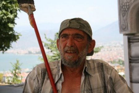 Bir Günde 350 Metrekareye Fethiye Resmi Yaptı
