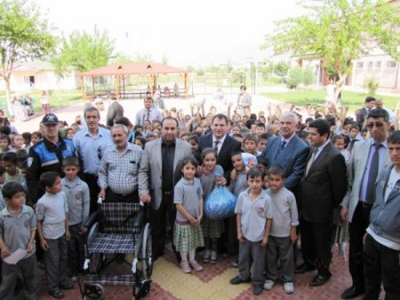 'Bir Kapak Bir Umut Projesi' İki Engelli Sevindirdi