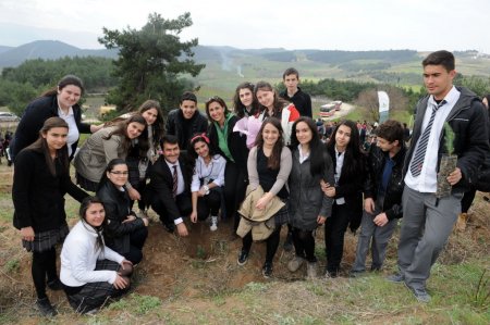 'Bir Milyon Fidan Kampanyası' festival coşkusuyla başladı