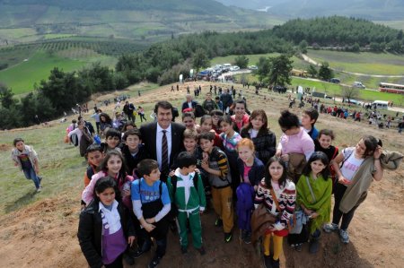 'Bir Milyon Fidan Kampanyası' festival coşkusuyla başladı