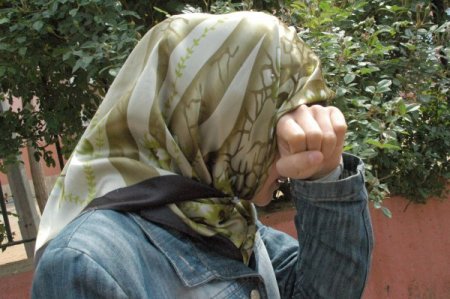 Bir Saat Sonra Sınava Alınan Başörtülü Öğrencilere Ek Süre Verilmedi