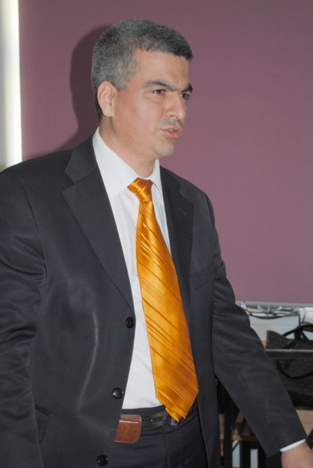 "Bir Şey Olmaz Demeyin, Çocuk İnternetten Gördüğü Olumsuz Figürü Belleğinden Atamıyor"