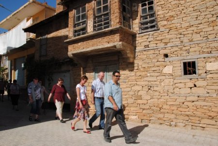 Bir yıl içinde Taşağıl'da 5 taş ev kültür turizmine kazandırılacak