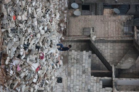 Bir zamanların sanayi kenti şimdi viraneye döndü