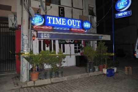 Birahanede silahlı kavga: 2’si ağır 3 yaralı