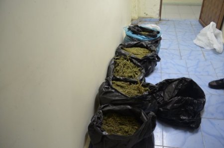 Birecik Emniyeti 15 kilogram esrar ele geçirdi