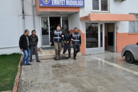 Birecik'te 78 kilogram kubar esrar maddesi ele geçirildi