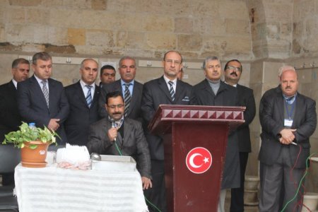 Birecik’te bin 500 kişiye aşure ikram edildi