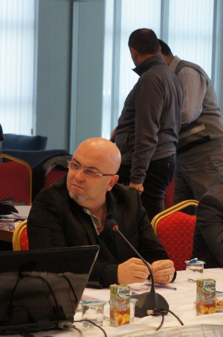 Birol Güven: Her televizyon kanalının kutuplaştırıcı uzmanları var