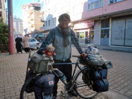 Bisiklet üzerinde 13 bin 500 kilometre yol katetti