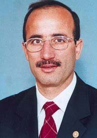 Bitlis- Ak Parti Adayı-zeki Peker