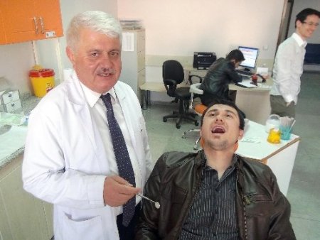 Bitlis Diş Hastanesi, 22 hekimle 24 saat hizmet veriyor