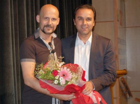 Bitlis emniyetinden çocuklar için stand up gösterisi