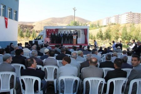 Bitlis Valisi: Kutlu davete mazhar olanlar gider