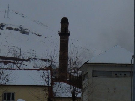 Bitlis yeniden kara gömüldü