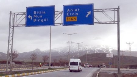 Bitlis’e nisan karı sürprizi