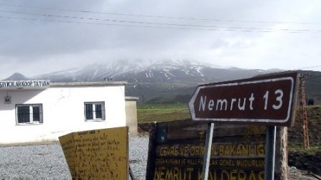 Bitlis’e nisan karı sürprizi