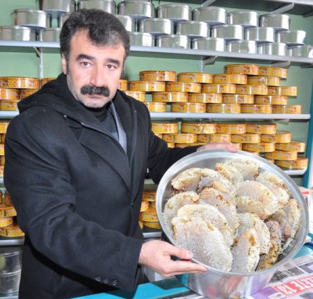 Bitlisli bal üreticileri: Kaçak İran balları satışlarımızı düşürdü