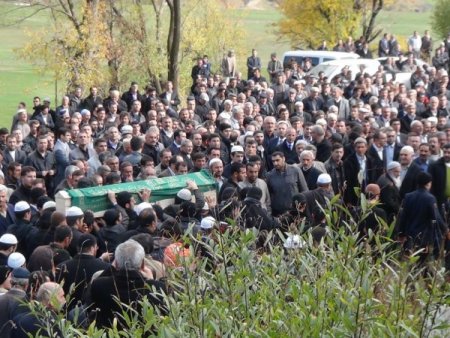 Bitlisli Şeyh Nimetullah Ayte, son yolculuğuna uğurlandı