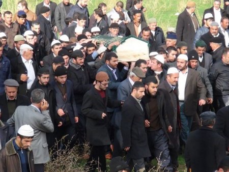 Bitlisli Şeyh Nimetullah Ayte, son yolculuğuna uğurlandı