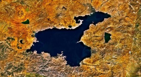 Bitlisliler 'Tatvan Denizi' isminde ısrarlı