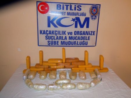 Bitlis’te 20 kilo eroin ele geçirildi