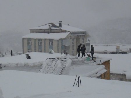 Bitlis’te 200 köy yolu ulaşıma kapandı