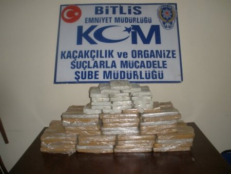 Bitlis’te 67 kilo eroin ele geçirildi