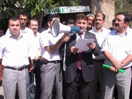 Bitlis'te 80 Sivil Toplum Örgütü 'evet' Açıklaması Yaptı